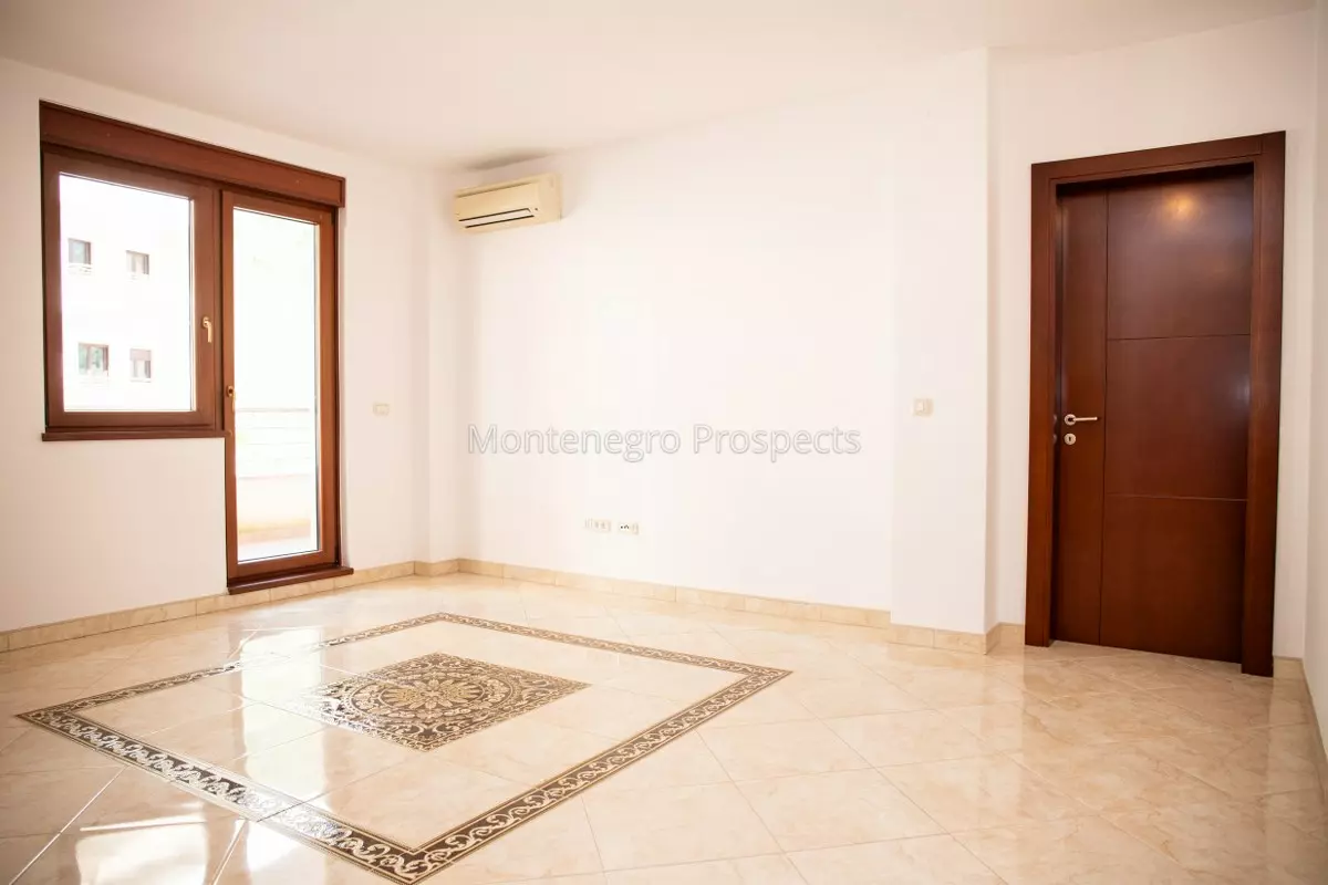 12703 becici an 3 1200x800