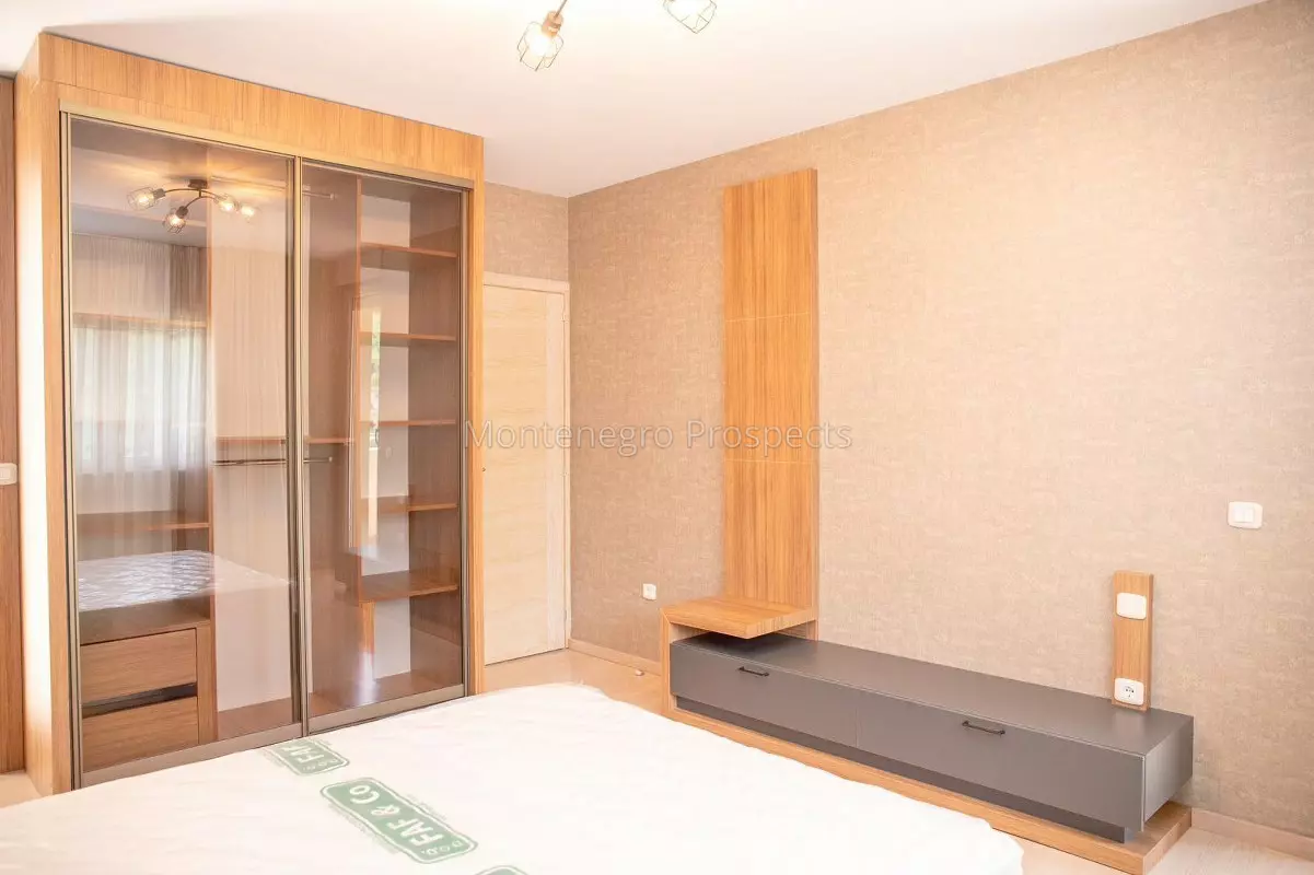 12710 4 1201x800 1201x800