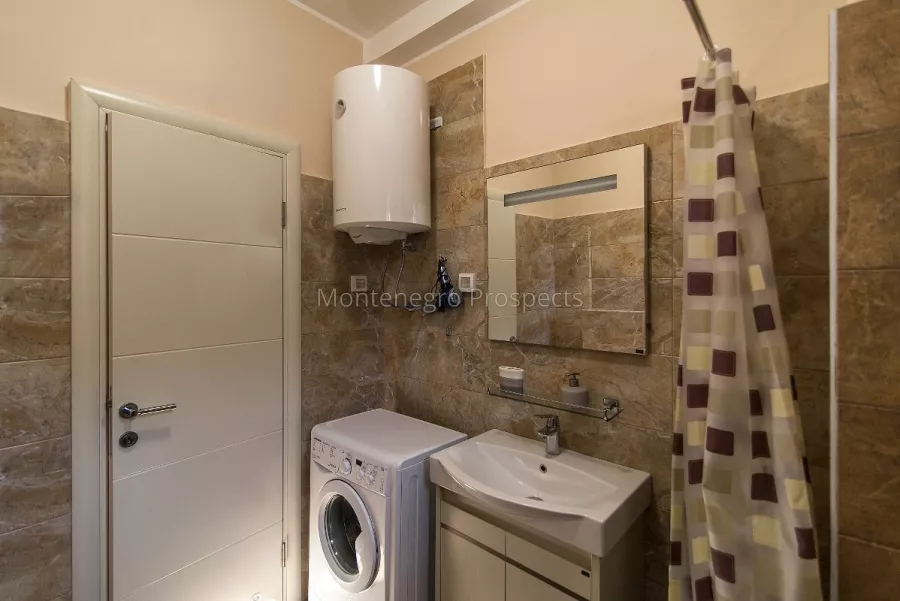 Svetlaja kvartira v 300m od mora 12497 1 1198x800