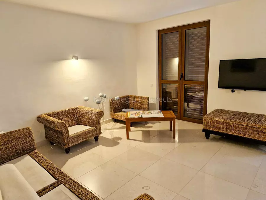 12665 townhouse becici 15 1067x800