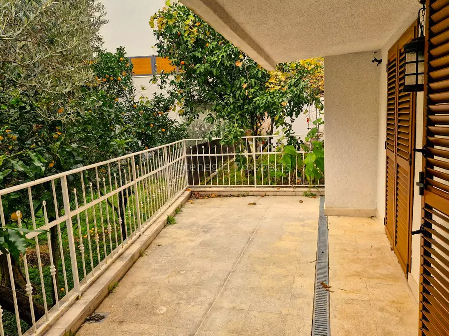 12665 townhouse becici 26 1067x800