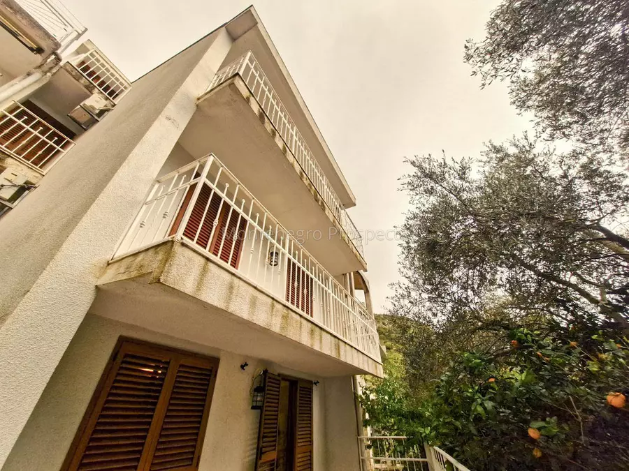 12665 townhouse becici 28 1067x800