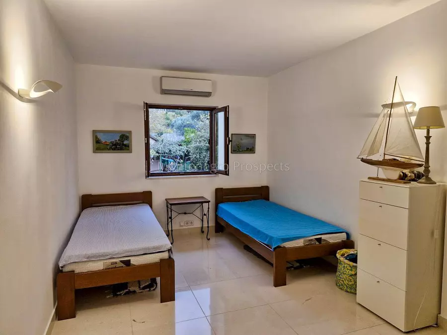 12665 townhouse becici 33 1067x800