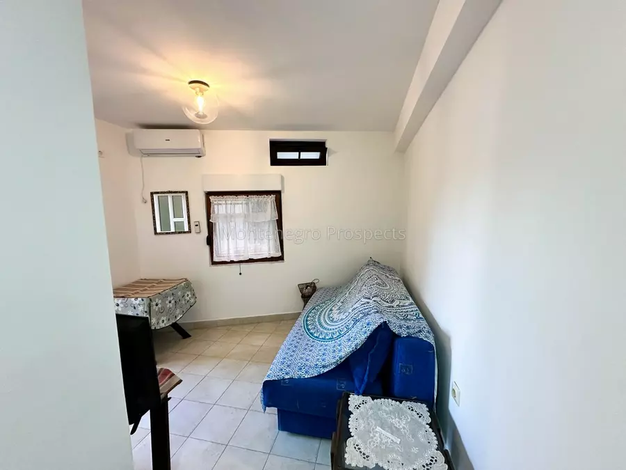 Apartment and studio for sale 13778 21 1067x800