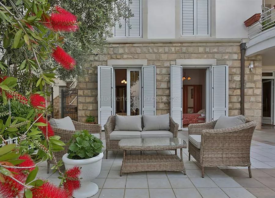 77058 villa sv stefan 13 1111x800