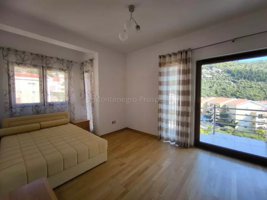 77070 stan lazi 107m2 1 1067x800